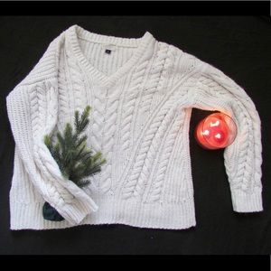 White chunky knit thick sweater